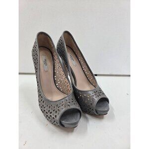 Prada Milano Decolleté Powder Perforated Leather Heels Pumps – Women’s  Size 6.5